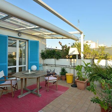 דירות רומא Super Sunny Penthouse With Terrace מראה חיצוני תמונה